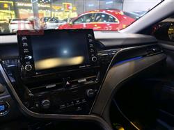 تۆیۆتا کامری